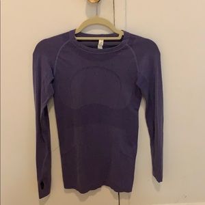 Purple Lululemon Long Sleeve Shirt Size 6